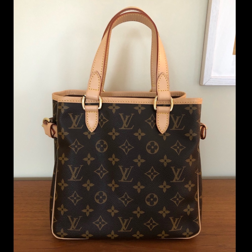 Louis Vuitton Batignolles PM
Monogram Canvas